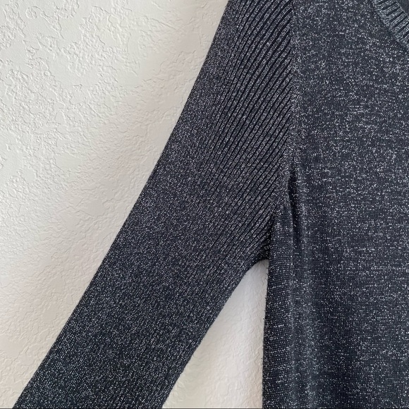 Hannah Long Sleeve Black Shimmer Metallic Top Size XL - Picture 5 of 9